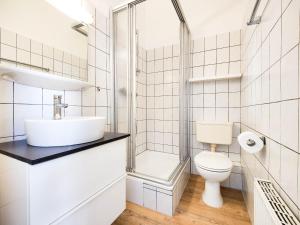 Kupatilo u objektu Haus Menno Janssen - Doppelzimmer