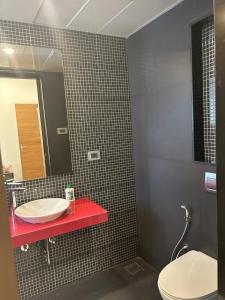 Koupelna v ubytování Seandee - Lush Private Rooms in Viman Nagar