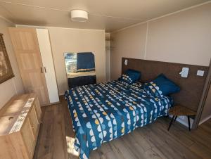 Postel nebo postele na pokoji v ubytování CHALET STANDING Vue mer + 8 fotografií