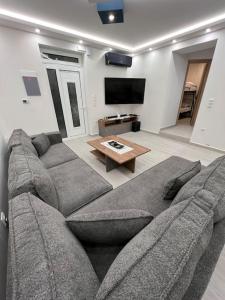 Posezení v ubytování CARA Creta Home + 27 fotografií