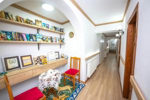 Zona de estar de Bed and Breakfast Kotoni