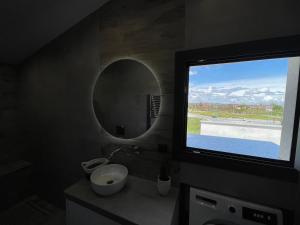 Nespecifikovaný výhled na hory nebo výhled na hory při pohledu z apartmánu
