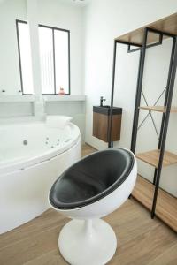 Kupaonica u objektu Villa 8 pers, Jacuzzi & Sauna