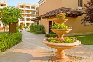A garden outside Green Life Apartments Sozopol