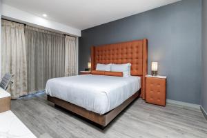 Postel nebo postele na pokoji v ubytování Hyatt Place Toronto-Brampton