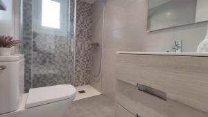 Koupelna v ubytování VILLAS COSETTE Apartamento Ponent + 4 fotografie