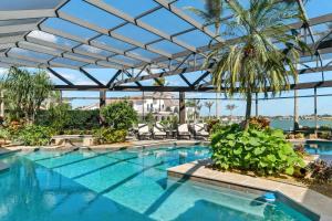 Bassein majutusasutuses 571 Conover Ct või selle lähedal