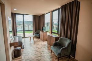 Χώρος καθιστικού στο Hotel Grand View in Tbilisi