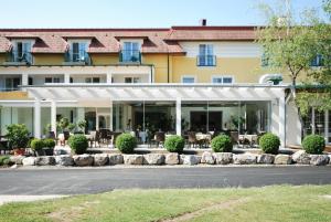 Vonkajšia záhrada v ubytovaní BIRKENHOF GOLS - B & B - Wohlfühl Hotel mit Wochenend-Restaurant