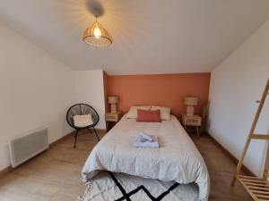 Zdjęcie z galerii obiektu Etxea Dorea - Chambre chez habitant - maison basque w mieście Lahonce
