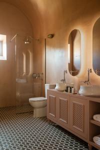 Kúpeľňa v ubytovaní Saray Monumental Luxury Villa Medieval Town, Rhodes