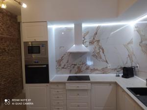 Zdjęcie z galerii obiektu LOFT6 LUXURY sol plaza mayor nooo w Madrycie