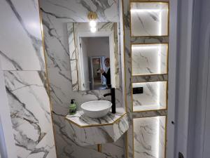 Zdjęcie z galerii obiektu LOFT6 LUXURY sol plaza mayor nooo w Madrycie