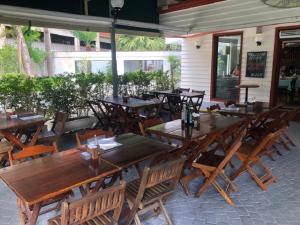 En restaurant eller et andet spisested på Royal Ibirapuera Park