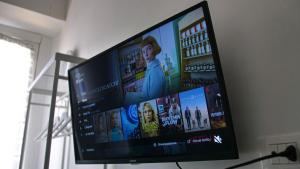 A television and/or entertainment centre at Domus Vacanza