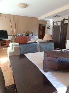 Fotografie z fotogalerie ubytování Chalet con piscina en Liria v destinaci Lliria