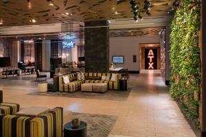 Posezení v ubytování The Westin Austin Downtown