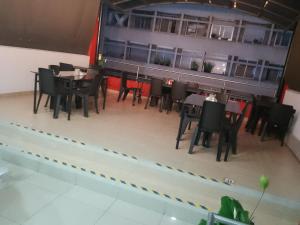 Restoran või mõni muu söögikoht majutusasutuses HOTEL DON QUIJOTE