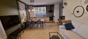 Posedenie v ubytovaní Apartament I Młyny Gdańskie blisko centrum