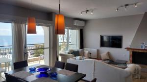 Μια τηλεόραση ή/και κέντρο ψυχαγωγίας στο Vicky's place