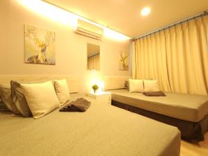 Ліжко або ліжка в номері OYO Hostel Myeongdong 1