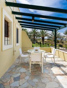 Balkón nebo terasa v ubytování Carissa house in Crete