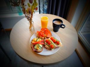 Jídlo v hotelu nebo okolí