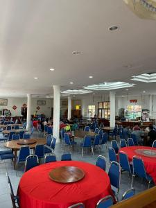 Ruang duduk di Fairy Garden Resort Kundasang
