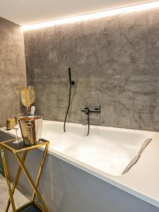 Fotografie z fotogalerie ubytování Gams Lodge v destinaci Goldegg