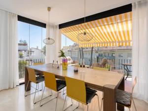 Balkón alebo terasa v ubytovaní Castiglione luxury beachfront duplex penthouse