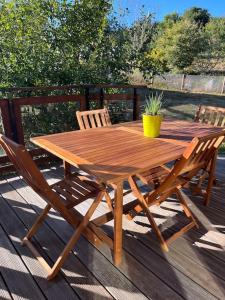 Balkon lub taras w obiekcie Chalet d’exception avec sauna, jacuzzi, ping-pong