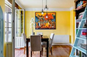 Posedenie v ubytovaní Nuestro refugio - Casco Viejo con wifi y parking gratuito-