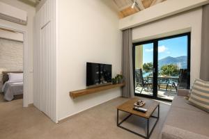 Gallery image of Archetypo Luxury Living in Chrysi Ammoudia