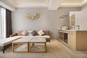 Ruang duduk di Gamalan Star Hotel