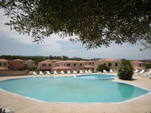 The swimming pool at or close to Mare & Mirice - Case Appartamenti Vacanza