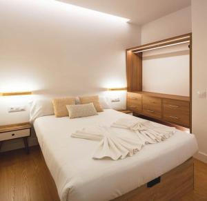 Zdjęcie z galerii obiektu Goya II calle General Pardiñas 2BR 1BH w Madrycie +19 zdjęć