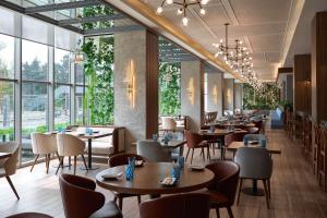 Restaurace v ubytování Radisson Hotel Baku