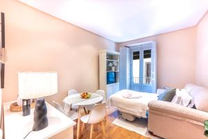 Fotografie z fotogalerie ubytování For you Rentals Elegante y colonial Apartamento TEMPORAL en Malasaña MAD28 v destinaci Madrid