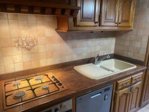 Zdjęcie z galerii obiektu Bel appartement à BASTIA, proche de toutes commodités w Bastii