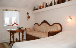 Letto o letti in una camera di Beautiful Home In Reftele With Wifi