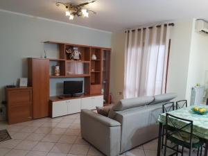 Kuchyňa alebo kuchynka v ubytovaní Just Pompei Holiday House