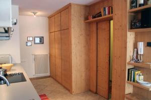 Kuchyňa alebo kuchynka v ubytovaní Appartamento Fiordalpe + 26 fotografií