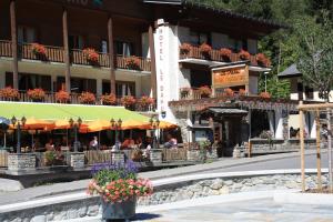 Gallery image of Le Dahu in Chamonix-Mont-Blanc