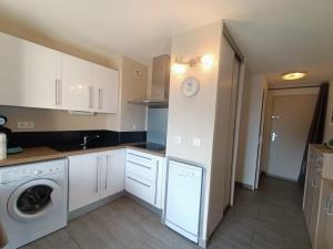 Cucina o angolo cottura di T2 vue Mer - St Pierre la Mer 2PLM67