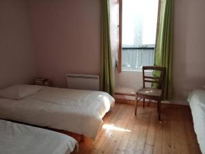 Fotografia z galérie ubytovania Maison de ville duplex, idéale famille, confort basique v destinácii Vatan
