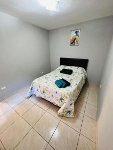 Ein Bett oder Betten in einem Zimmer der Unterkunft APTO Mobiliado Zona Norte, 01 Dormitório Sp - cod 01