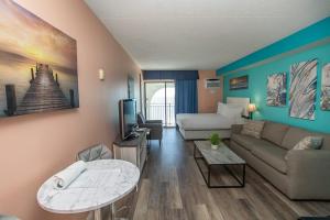 Istumisnurk majutusasutuses Direct Oceanfront Sea Mist Resort 21105