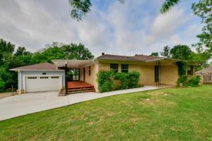 Το κτήριο όπου στεγάζεται  η παραθεριστική κατοικία