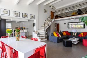 Posezení v ubytování Villa Massilia - Welkeys