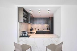 Fotografia z galérie ubytovania Somptueux appartement 153m2 - First Croisette 501 - 3BR6p v Cannes